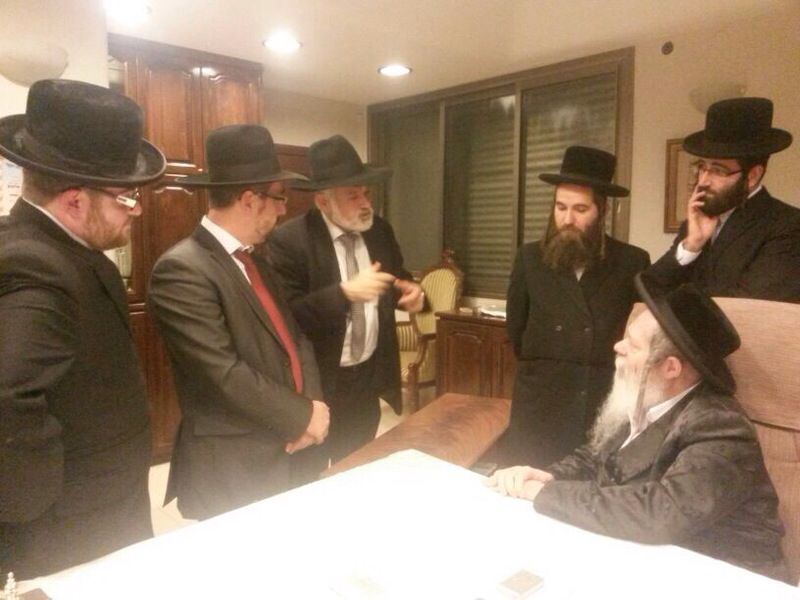 האדמו"ר מפרמישלאן להנהלת 'איחוד הצלה': "אל תתייחסו אל המלעיגים"