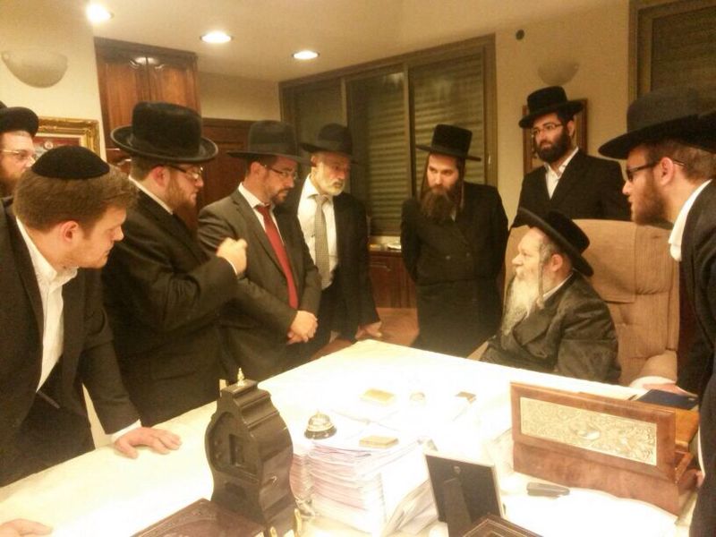 האדמו"ר מפרמישלאן להנהלת 'איחוד הצלה': "אל תתייחסו אל המלעיגים"