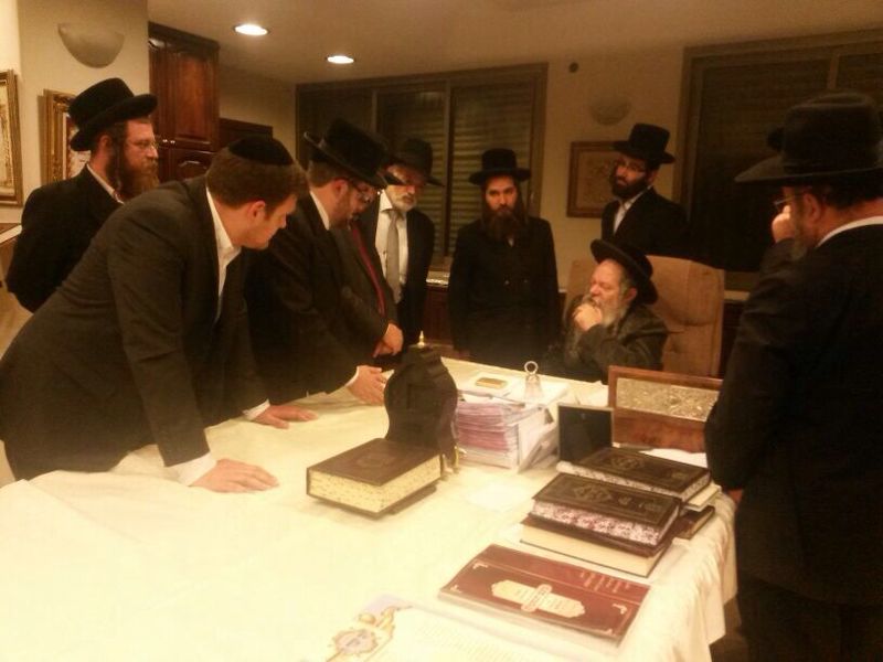 האדמו"ר מפרמישלאן להנהלת 'איחוד הצלה': "אל תתייחסו אל המלעיגים"