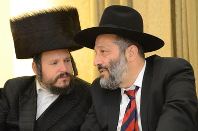 שמחה באמצע הסופה