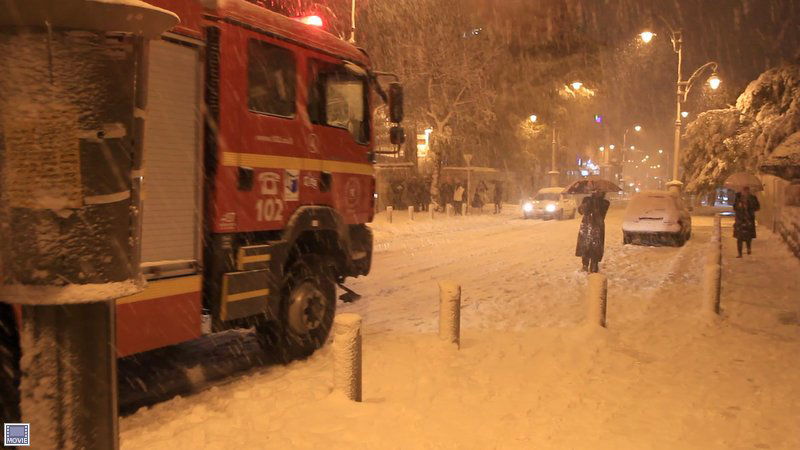 שלג כבד בבירה: הכניסות והיציאות מהעיר - חסומות