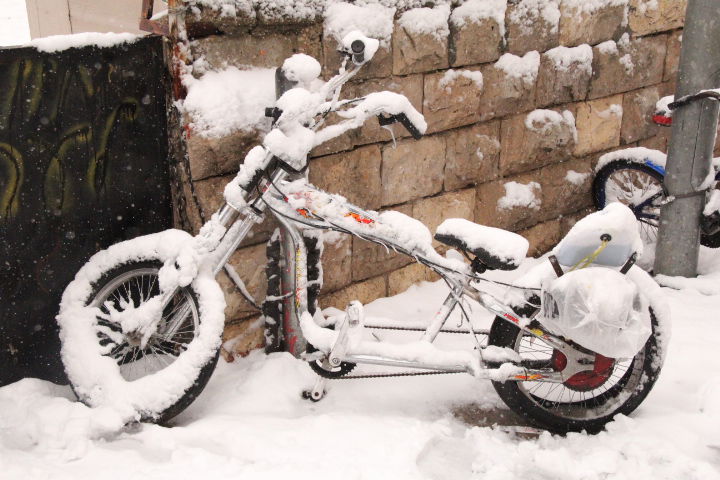 ירושלים כוסתה ב-10 ס"מ שלג, הכניסות לעיר נפתחו