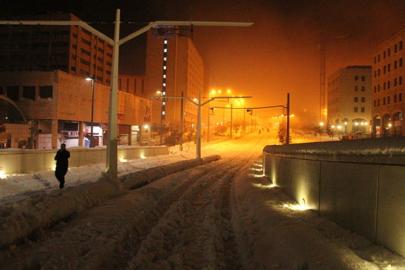 מוצ"ש לבן בירושלים • צפו בגלריה
