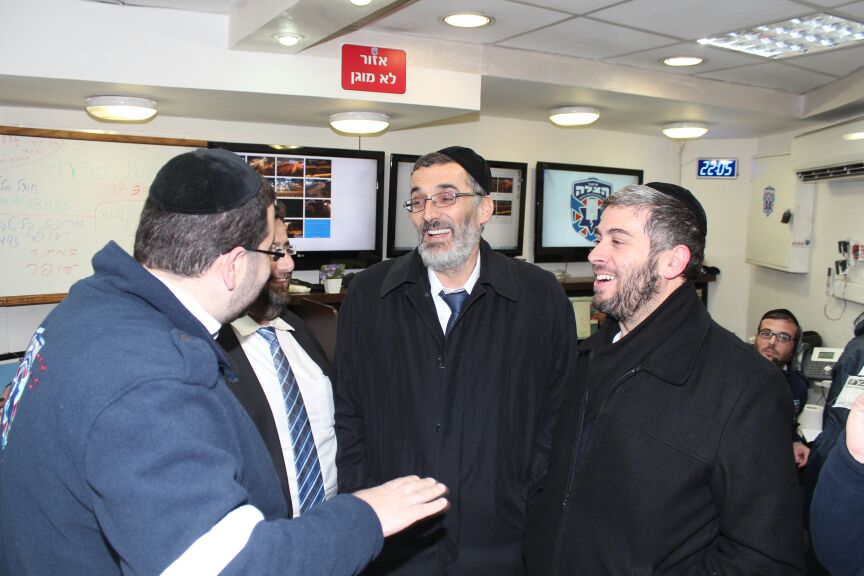 הרב דוד יוסף וסגני ראש עיריית ירושלים סקרו את פעילות 'איחוד הצלה'