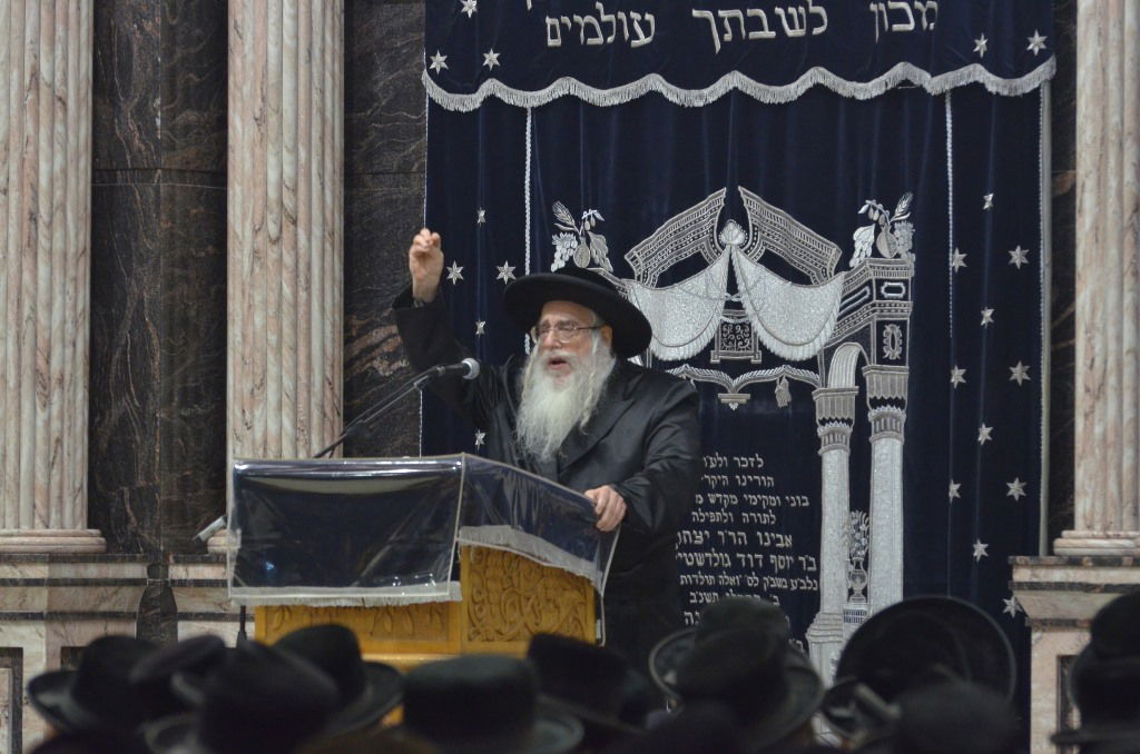 לקראת ימי השובבי"ם: האדמו"ר מצאנז במשא חיזוק