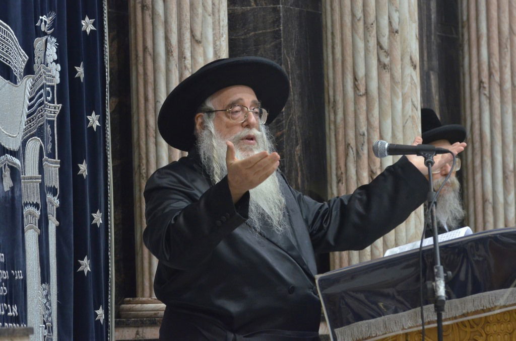 לקראת ימי השובבי"ם: האדמו"ר מצאנז במשא חיזוק