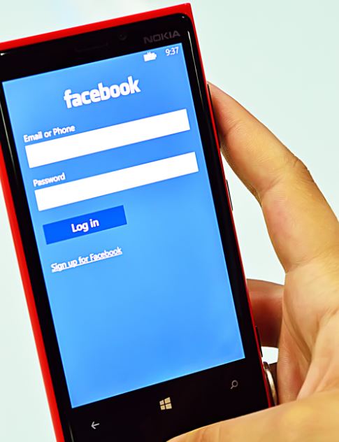 אפליקציית הסמארטפון של פייסבוק