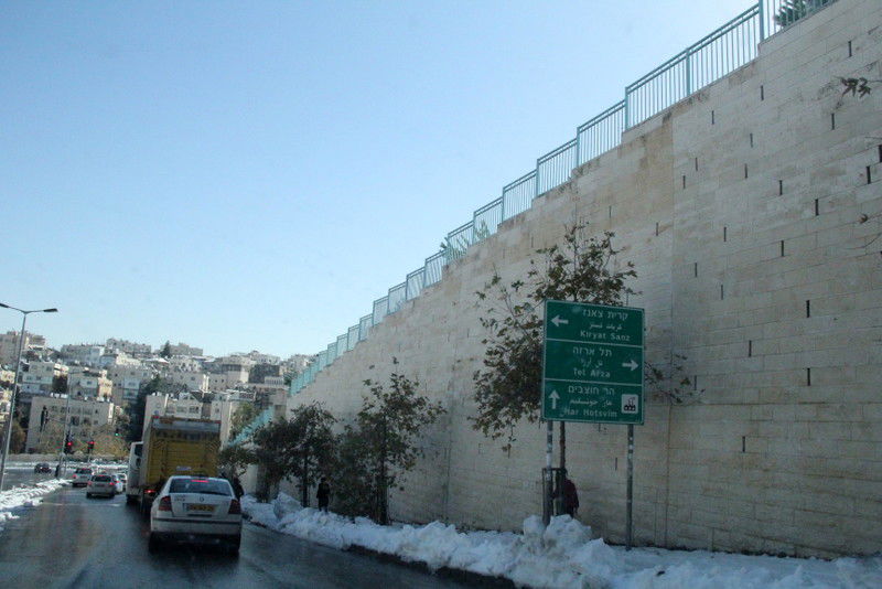 יצאנו לבדוק: עיריית ירושלים מפלה חרדים בפינוי השלג?