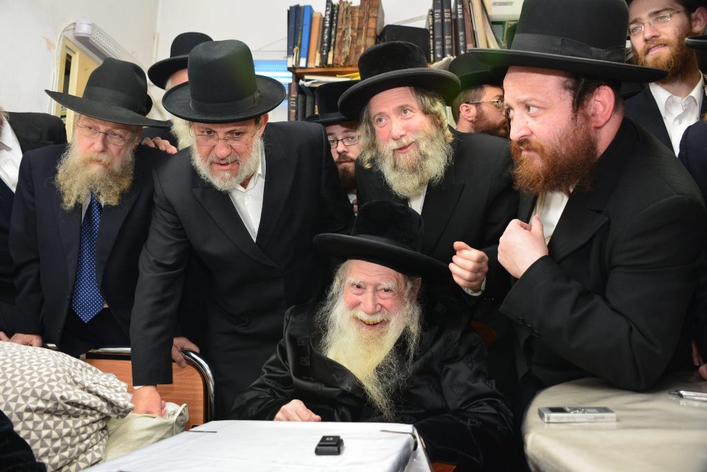 תיעוד: האדמו"ר מערלוי בביקור אצל הגראי"ל שטיינמן