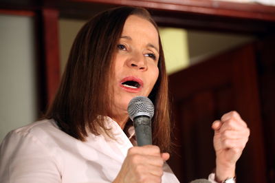 יחימוביץ': אסור לרב אלון ללמד במוסדות חינוך