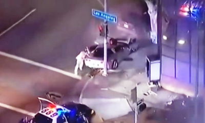 מחריד: אב ראה בשידור חי את בנו נורה למוות