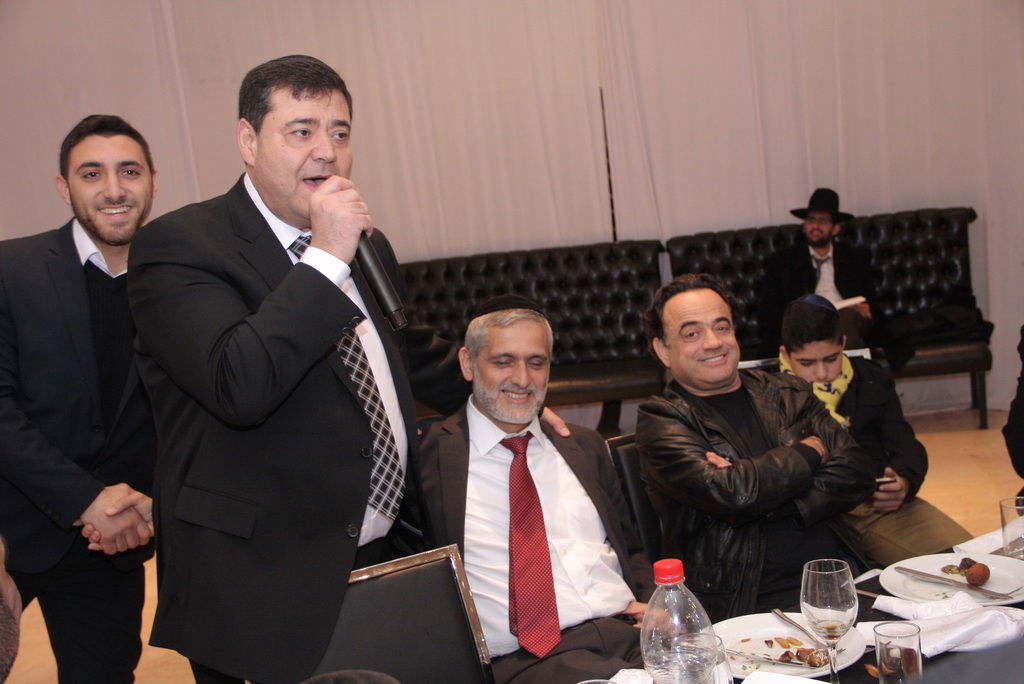 צפו: חגיגת יום הולדת לאלי ישי