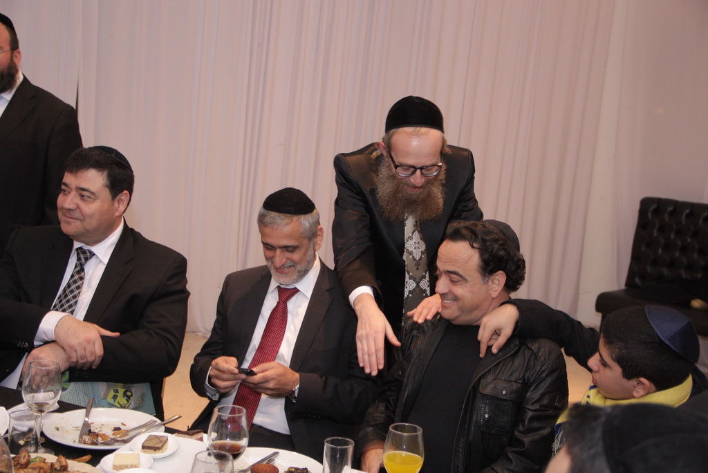 צפו: חגיגת יום הולדת לאלי ישי