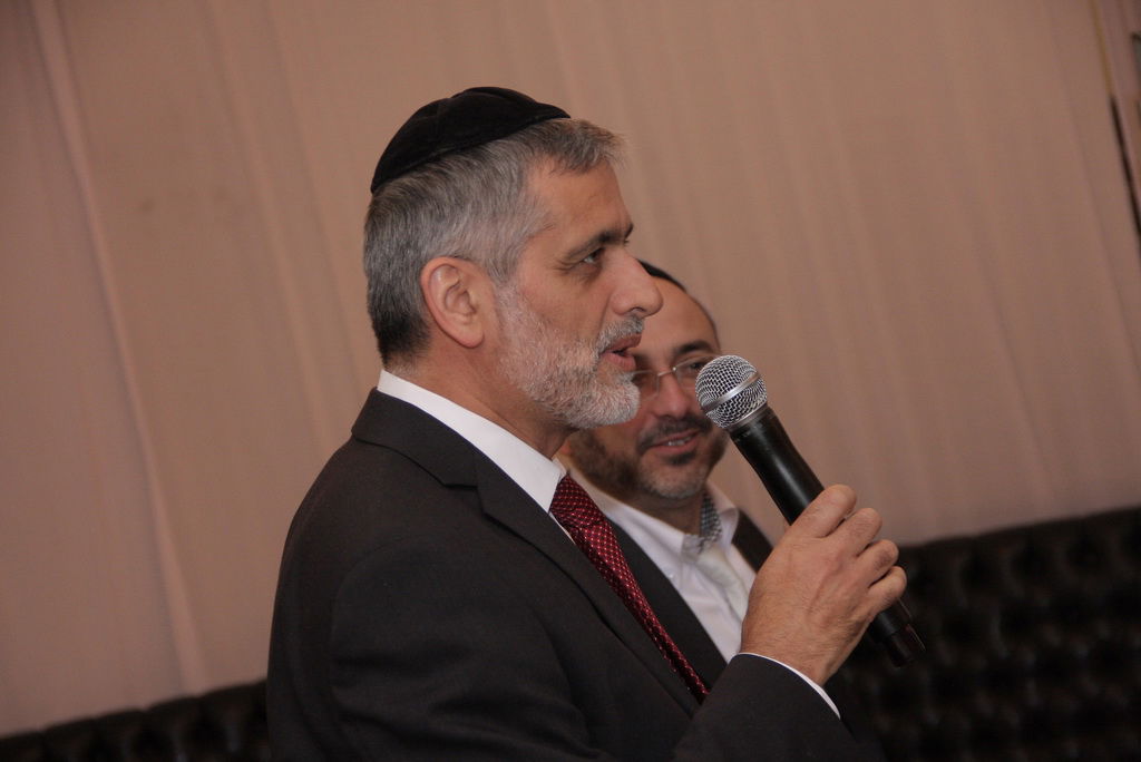 צפו: חגיגת יום הולדת לאלי ישי