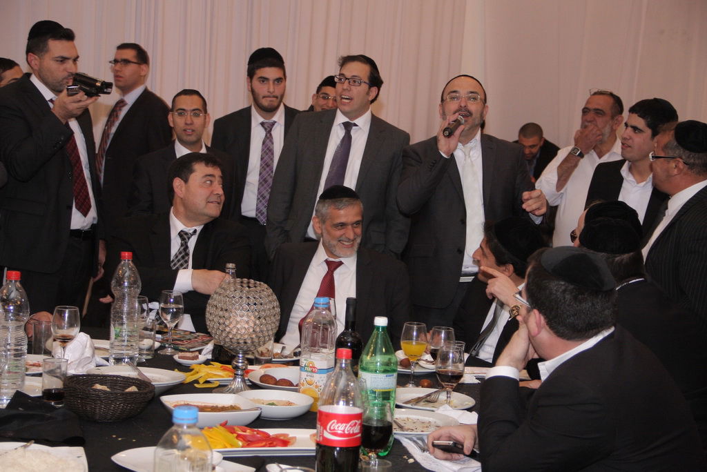 צפו: חגיגת יום הולדת לאלי ישי