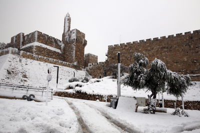 מי ישלם את נזקי חברת החשמל מהסופה הגדולה?