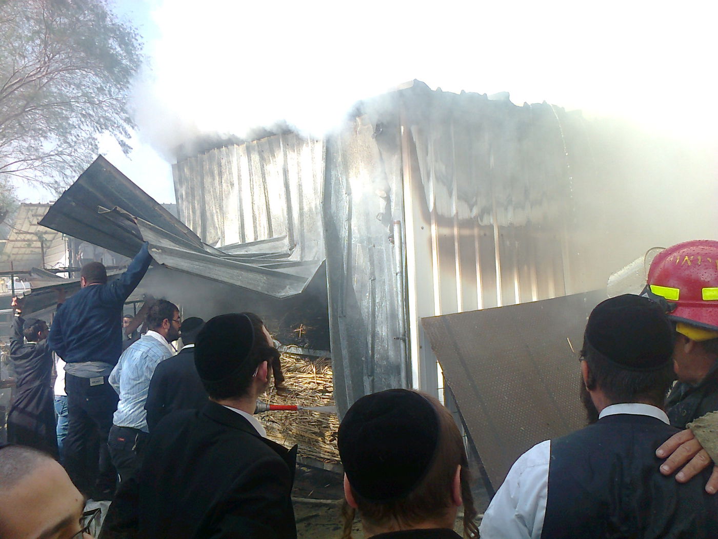 האדמו"ר מצאנז: "כשיש שריפה נשרפות קליפות רבות"