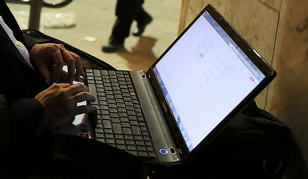 אושר בטרומית: סינון באינטרנט חובה