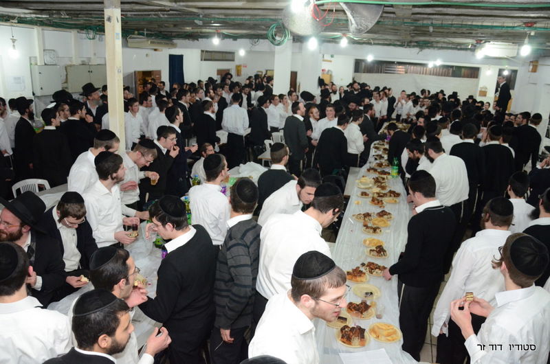 צפו: התלמידים הפתיעו את ראש-ישיבת חדרה