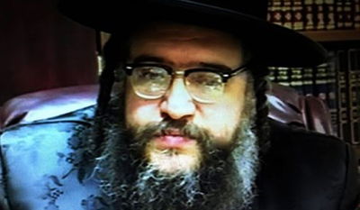 מנהיג הקהילה, הרב שלמה הלברנץ