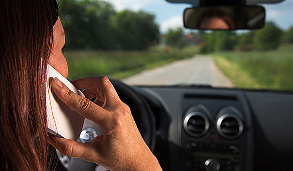 אישה? תקבלי דו"ח על דיבור בנייד
