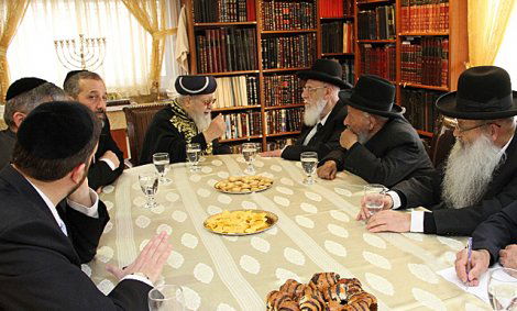 כינוס המועצת של ש"ס עם מרן זצ"ל לפני כשנה