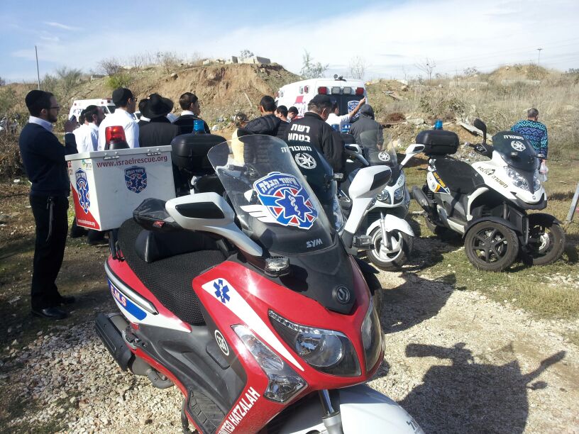 בני ברק: נער בן 17 נמצא ללא רוח חיים בתוך חורשה