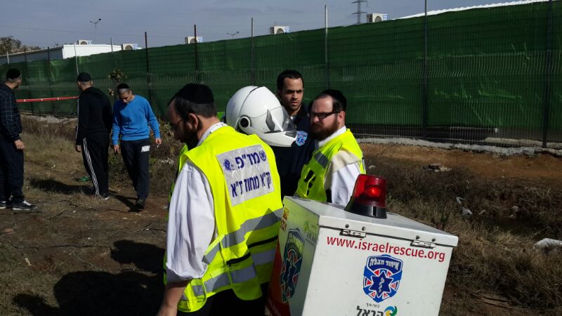 בני ברק: נער בן 17 נמצא ללא רוח חיים בתוך חורשה