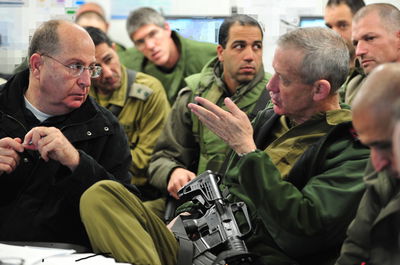 שר הביטחון והרמטכ"ל בתרגיל