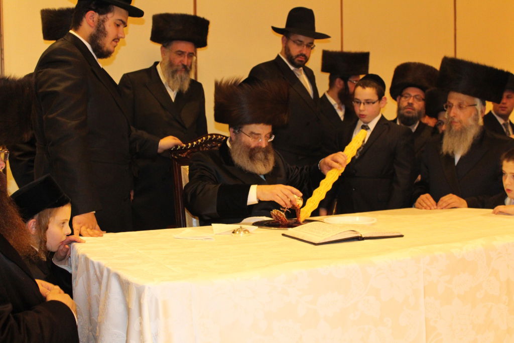 האדמו"ר מסאדיגורא בשבת בקונטיקט בארה"ב