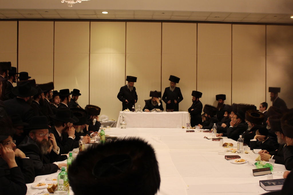 האדמו"ר מסאדיגורא בשבת בקונטיקט בארה"ב