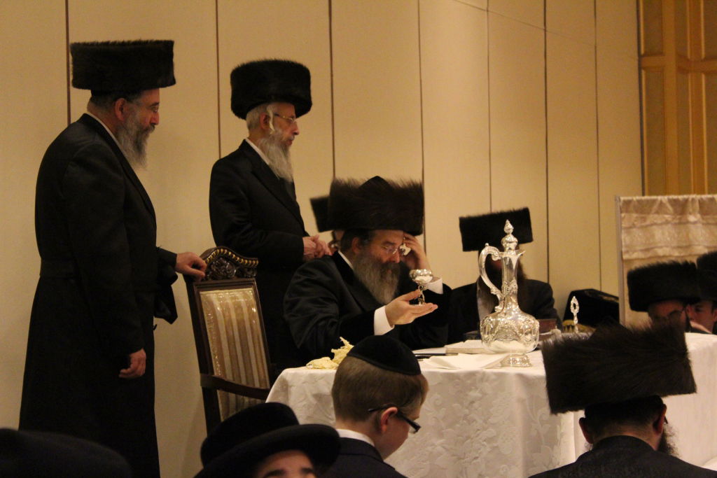 האדמו"ר מסאדיגורא בשבת בקונטיקט בארה"ב