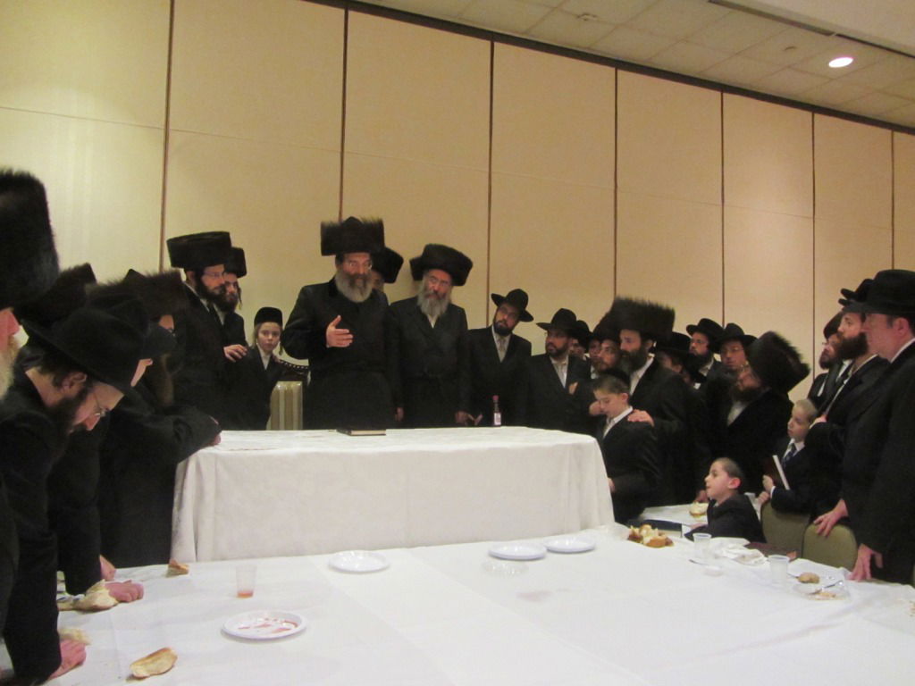 האדמו"ר מסאדיגורא בשבת בקונטיקט בארה"ב