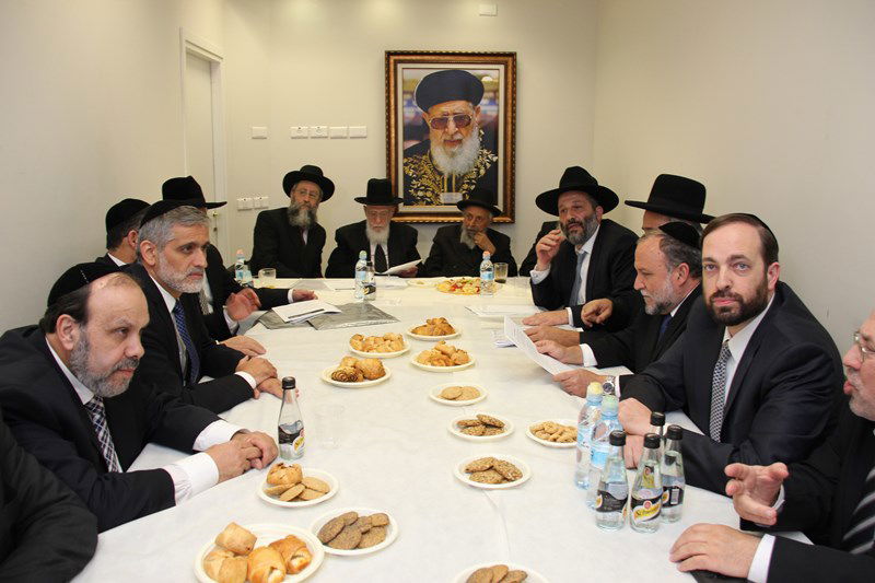 מועצת החכמים של ש"ס נגד הממשלה: מנהיגה מדיניות חסרת חמלה