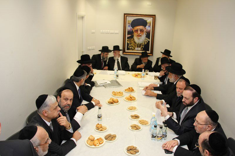 מועצת החכמים של ש"ס נגד הממשלה: מנהיגה מדיניות חסרת חמלה