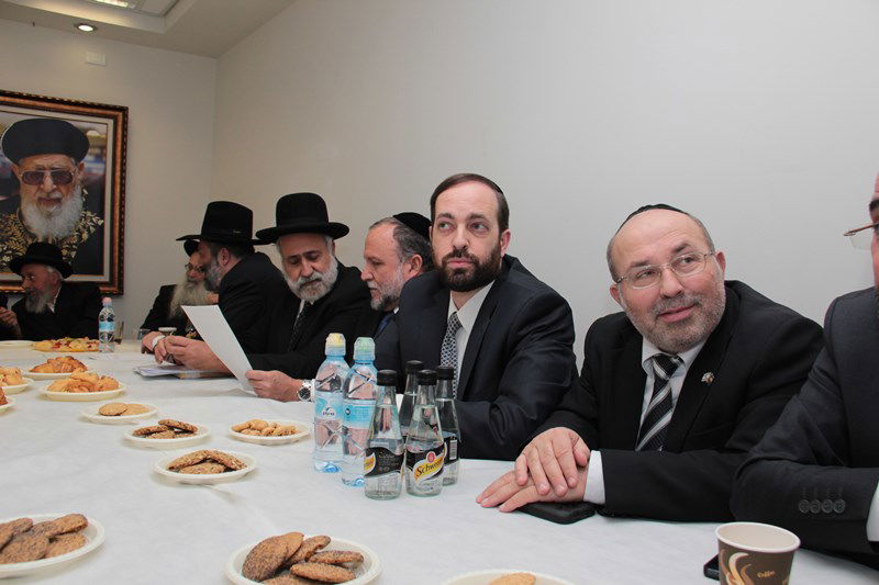 מועצת החכמים של ש"ס נגד הממשלה: מנהיגה מדיניות חסרת חמלה