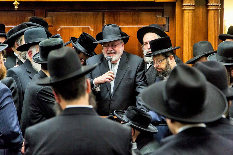 גלריה: בורו פארק ליוותה את הגאון רבי אברהם חיים שפיצר למנוחות