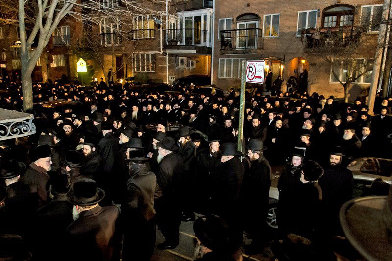 גלריה: בורו פארק ליוותה את הגאון רבי אברהם חיים שפיצר למנוחות