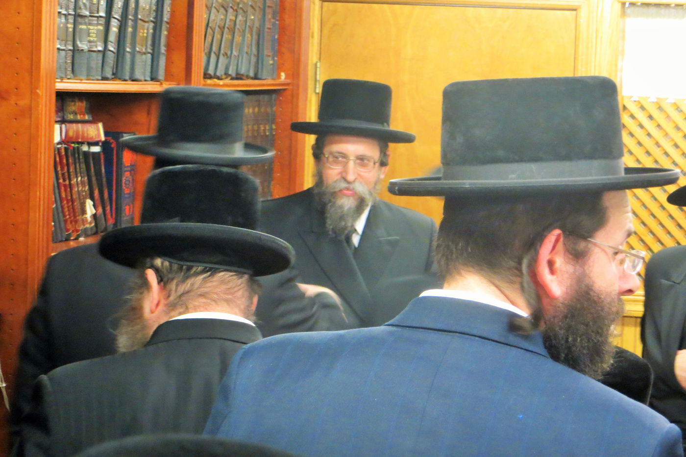 מונסי: האדמו"ר מבויאן בדרשת חיזוק לימי השובבי"ם