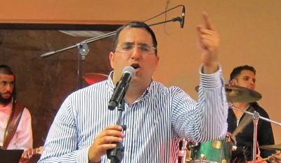 צפו: יוסף חיים שוואקי שר למען שחרור פולארד