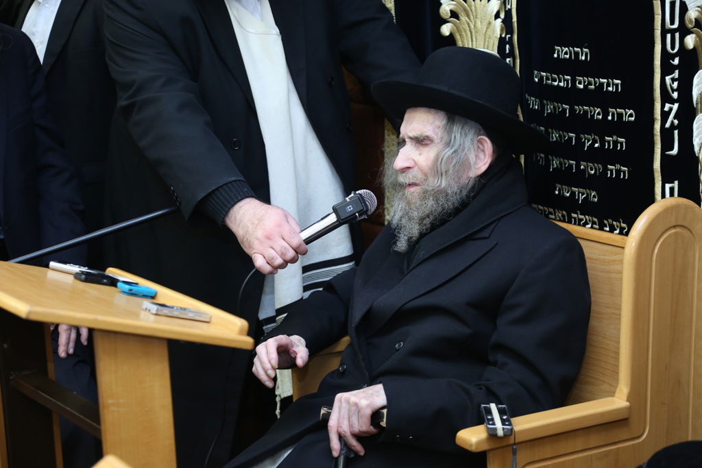 הרב שטיינמן ביקר בישיבה הגדולה ביסודות • צפו בגלריה