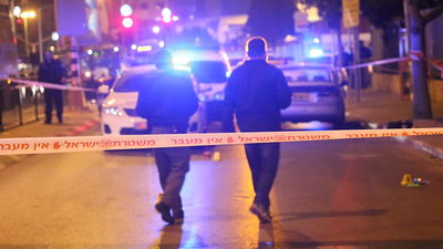 פשע בבני-ברק: הוארך מעצר 14 חשודים באירוע ירי בעיר