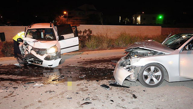 תאונה בדרום: נהג פגע באם ושני ילדיה ונמלט