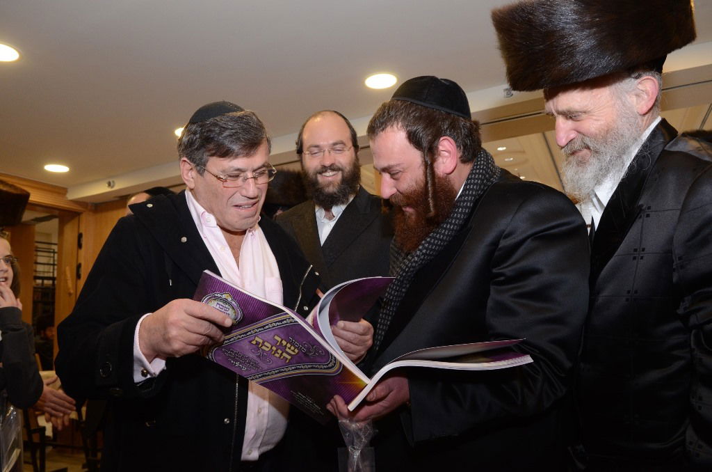 שבת "שבח ושירה" בחסידות ערלוי • תיעוד ענק