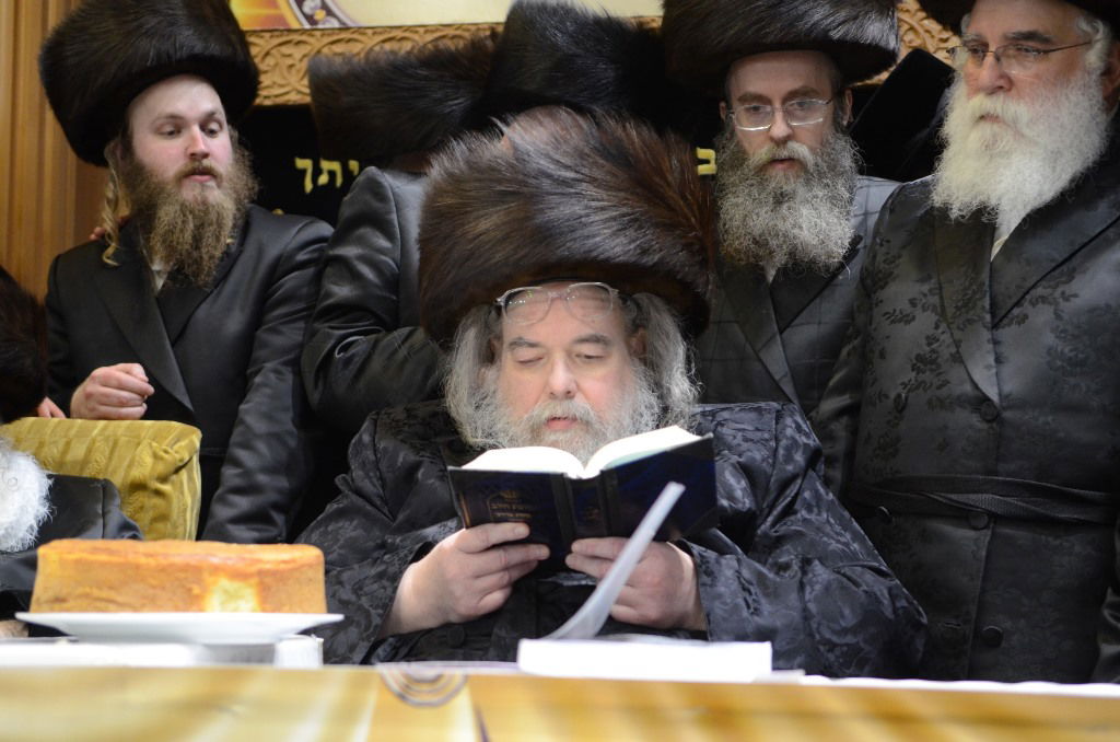 שבת "שבח ושירה" בחסידות ערלוי • תיעוד ענק