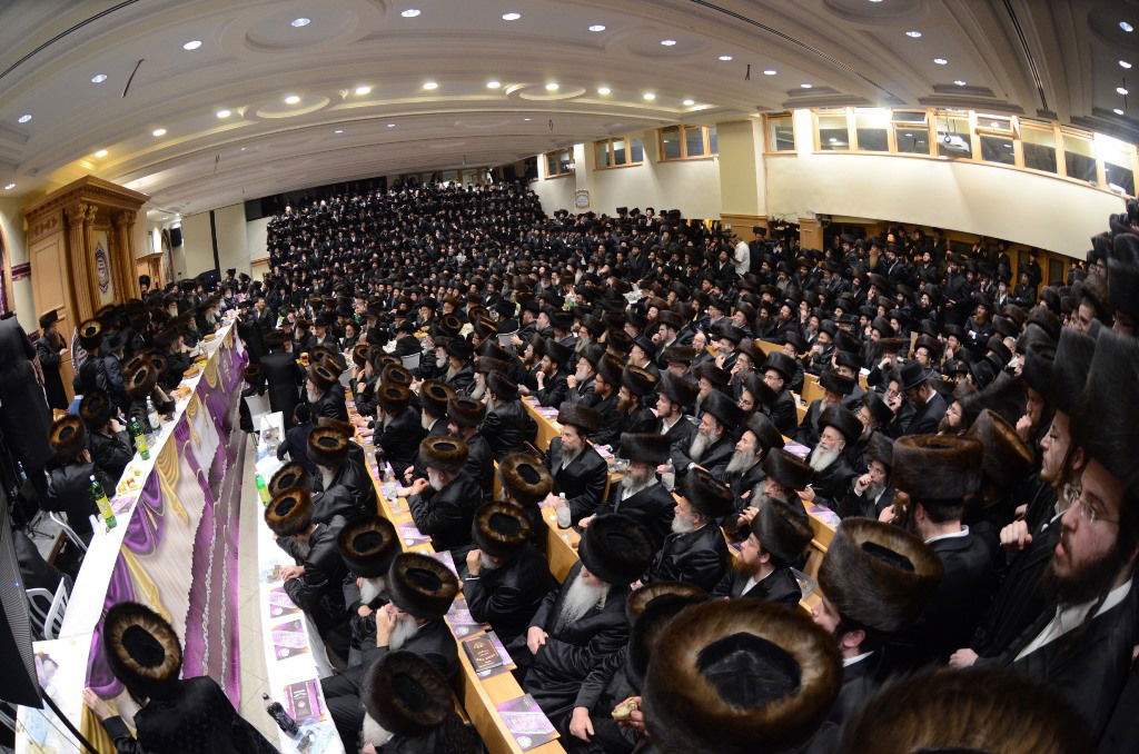 שבת "שבח ושירה" בחסידות ערלוי • תיעוד ענק