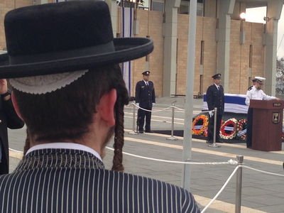 נפרדים באריק שרון, הבוקר