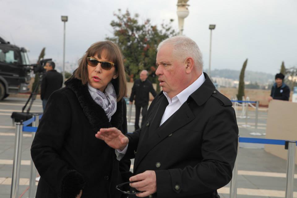 נפרדים מאריאל שרון • גלריה