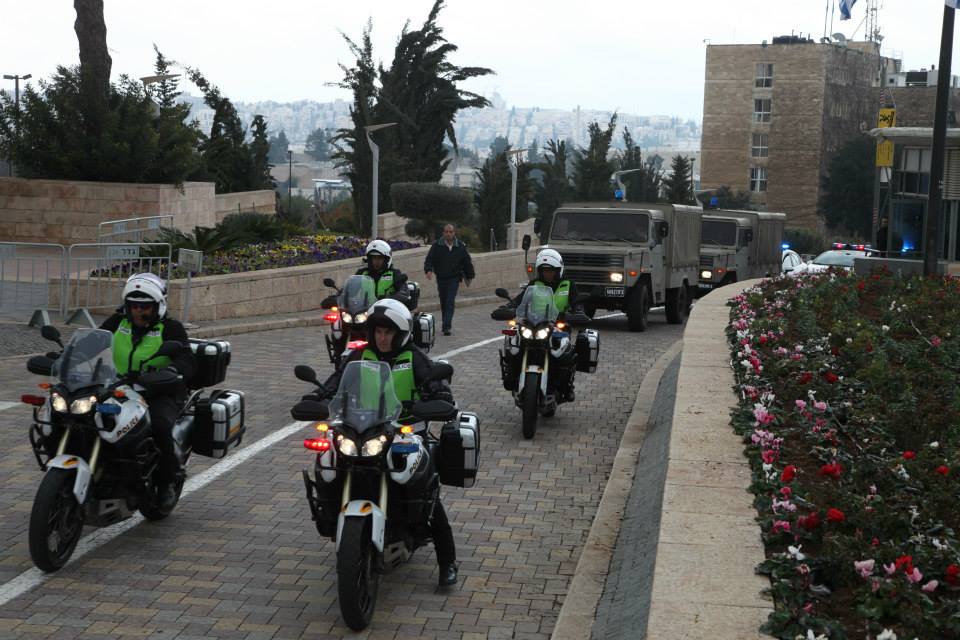 נפרדים מאריאל שרון • גלריה