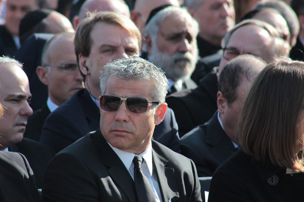 האשכבה: הרבנים הראשיים נשאו תפילה בשירת הזמרת